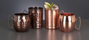 I famosi contenitori in rame utilizzati per il Moscow Mule