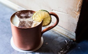 Nella ricetta originale del Moscow Mule, il cetriolo non è presente