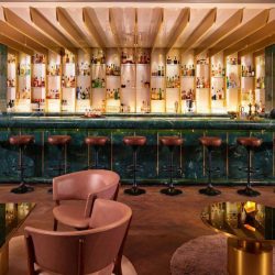 cocktail bar