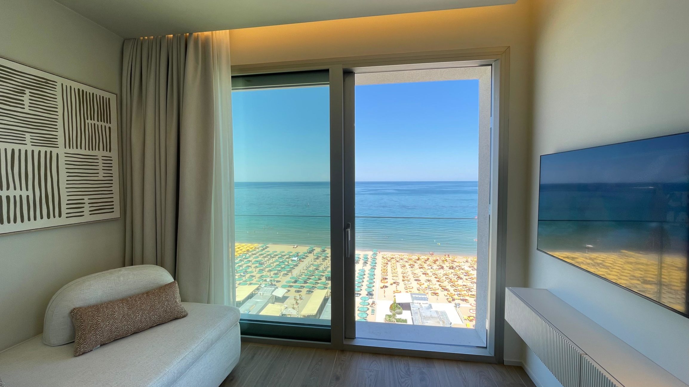 Opera Suite Hotel